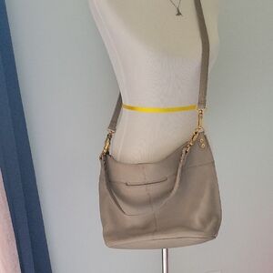 Elegant Gray Shoulder Bag